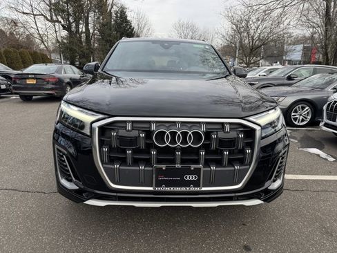 Certified 2025 Audi Q7 3.0T Premium Plus image 2