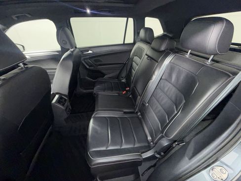 Used 2021 Volkswagen Tiguan SEL Premium R-Line image 24
