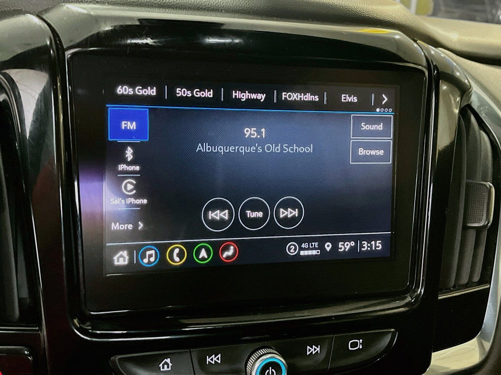 Used 2023 Chevrolet Traverse RS w/ LPO, Floor Liner Package AWD/4WD image 15
