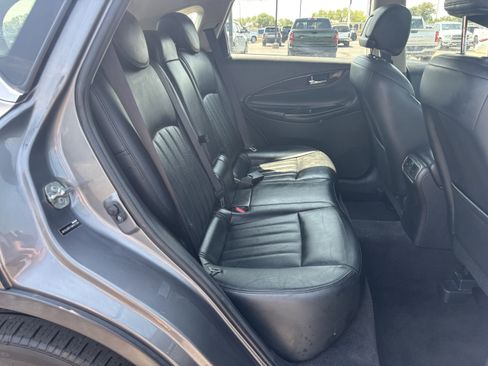 Used 2017 INFINITI QX50 AWD w/ Technology Package image 21