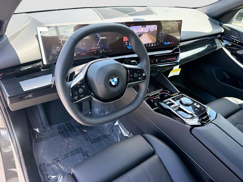 New 2026 BMW 530i image 7