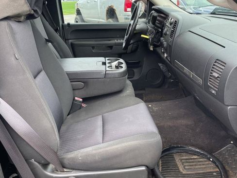 Used 2010 Chevrolet Silverado 1500 LT w/ Power Pack Plus AWD/4WD image 10