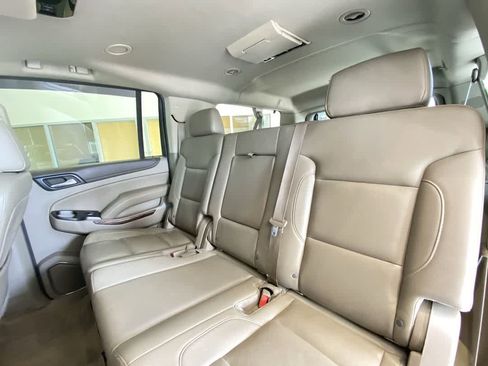 Used 2015 GMC Yukon XL SLT w/ Open Road Package AWD/4WD image 25