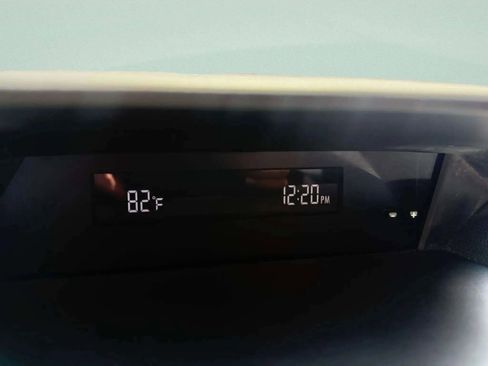 Used 2019 Subaru Impreza 2.0i Premium image 23