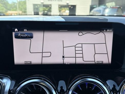 New 2025 Mercedes-Benz GLB 250 GLB 250 image 8