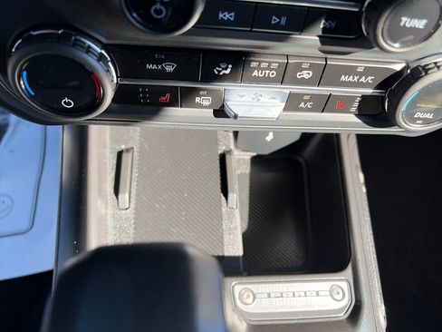 Used 2025 Ford Bronco Big Bend image 26