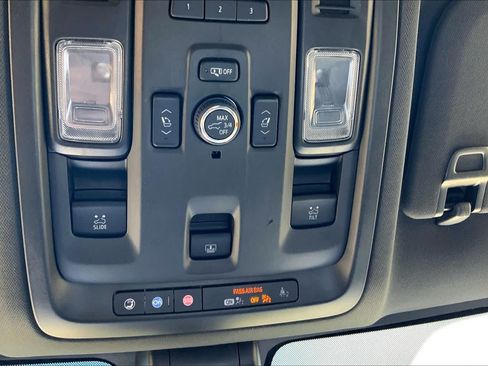 Used 2022 Chevrolet Tahoe Z71 w/ Off-Road Capability Package AWD/4WD image 34