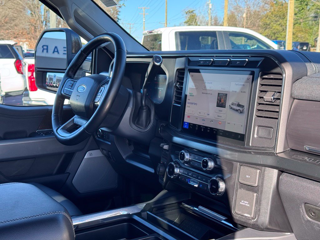 Used 2024 Ford F250 Lariat AWD/4WD image 28