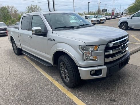 Used 2015 Ford F150 Lariat w/ Equipment Group 501A Mid AWD/4WD image 5
