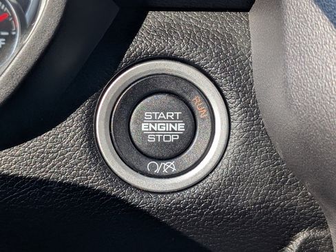 Used 2024 RAM 2500 Big Horn w/ Bed Utility Group image 31