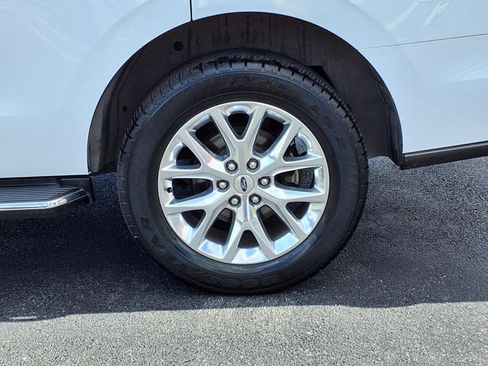 Used 2020 Ford Expedition XLT w/ Equipment Group 202A RWD image 10