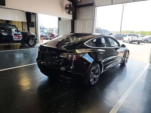 Used 2019 Tesla Model 3 Long Range image 3