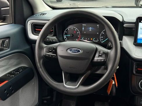 Certified 2022 Ford Maverick XLT image 8