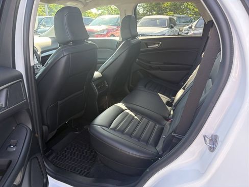 Used 2024 Ford Edge SEL w/ Convenience Package AWD/4WD image 13