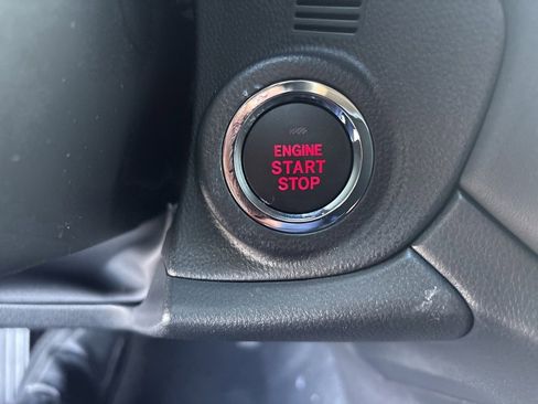 New 2025 Subaru Outback Premium image 19