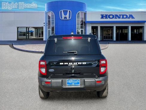 Used 2025 Ford Bronco Sport Outer Banks w/ Outer Banks Tech Package+ AWD/4WD image 7