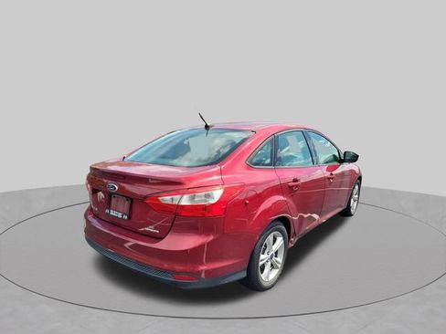 Used 2014 Ford Focus SE FWD image 13