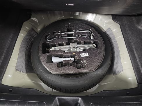 Used 2024 Honda Civic Sport image 14
