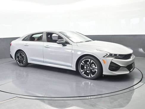 Used 2024 Kia K5 GT-Line w/ GT-Line Premium Package FWD image 8
