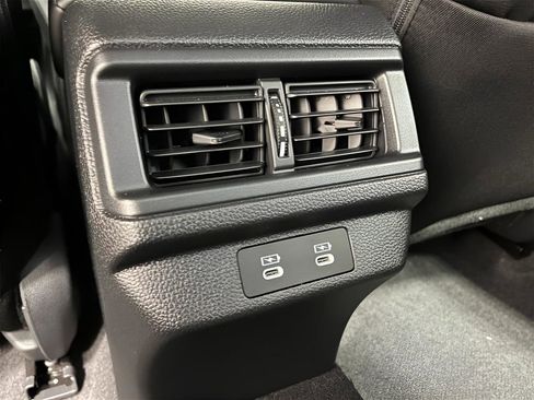 New 2025 Honda Accord SE image 18