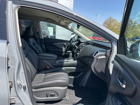 Certified 2023 Nissan Murano SV w/ SV Midnight Edition Package AWD/4WD image 17