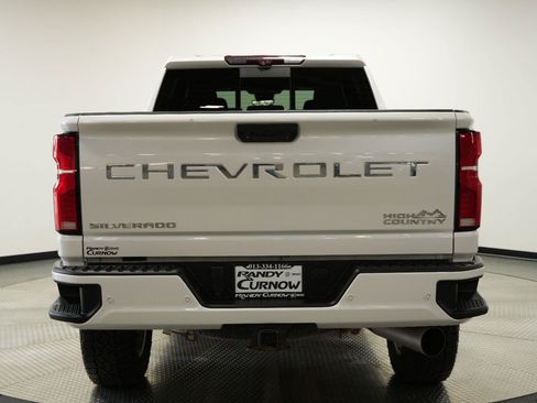 Certified 2024 Chevrolet Silverado 3500 High Country w/ High Country Premium Package AWD/4WD image 8