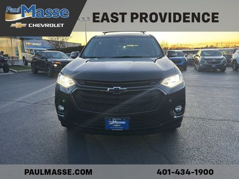 Used 2021 Chevrolet Traverse Premier w/ Redline Edition image 2
