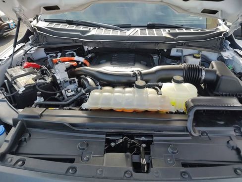 Used 2022 Ford F150 XLT w/ Equipment Group 302A High image 17