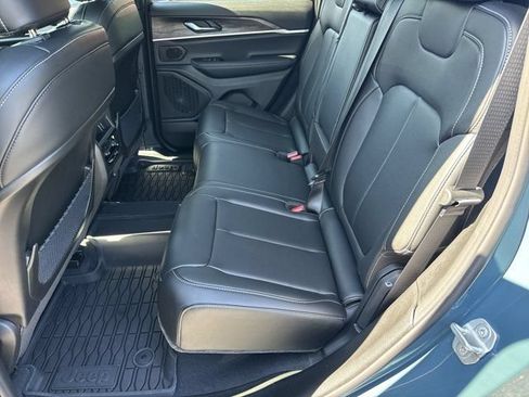 New 2027 Jeep Grand Cherokee Limited AWD/4WD image 21