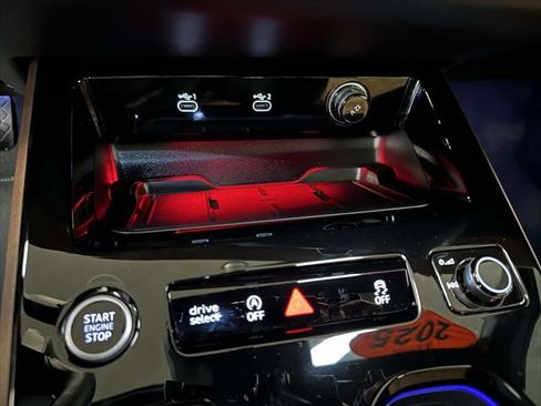 Certified 2025 Audi A5 2.0T Premium w/ Convenience Package image 28