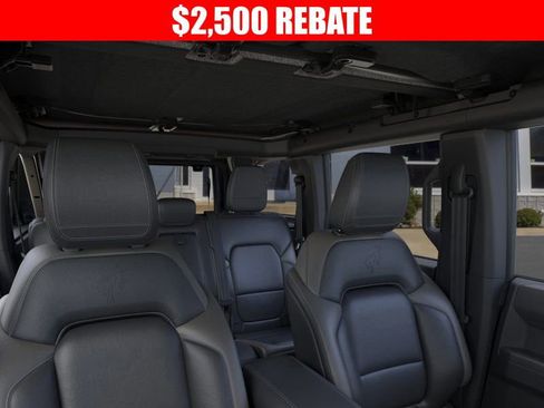 New 2025 Ford Bronco Outer Banks image 12