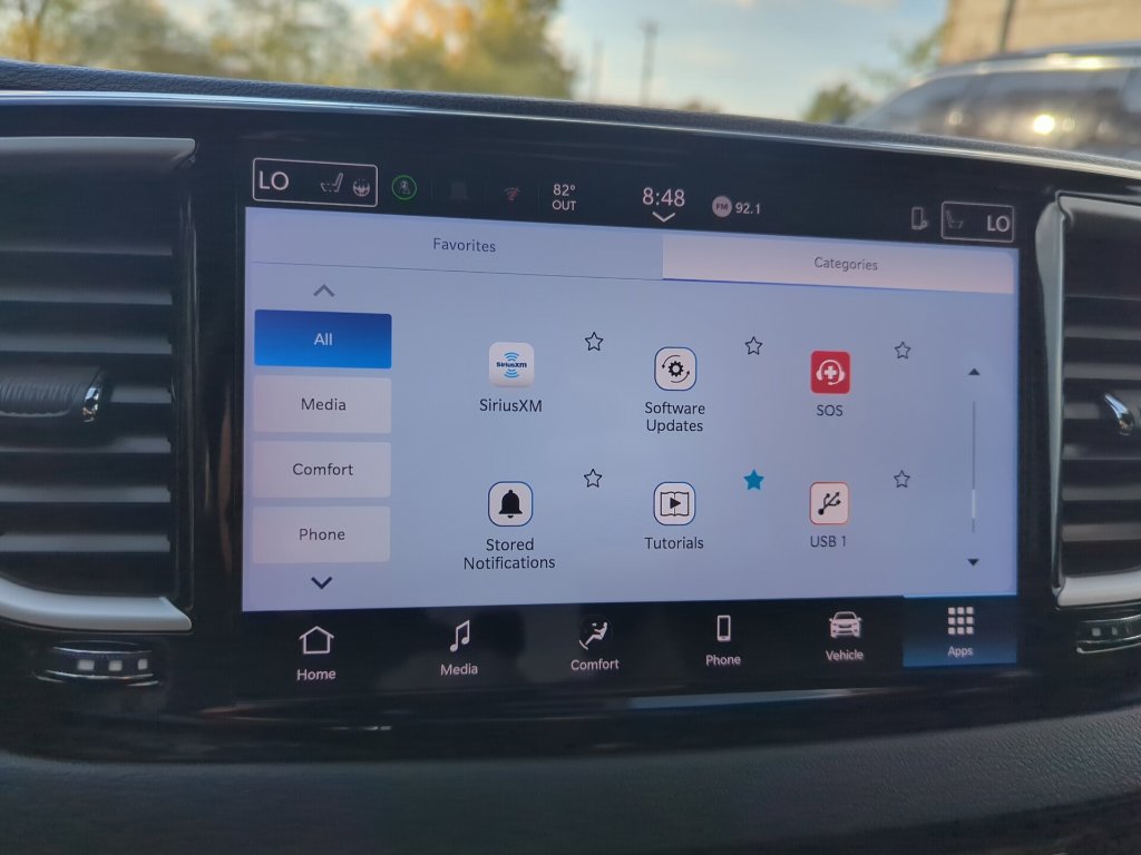 Used 2025 Chrysler Pacifica Select FWD image 21
