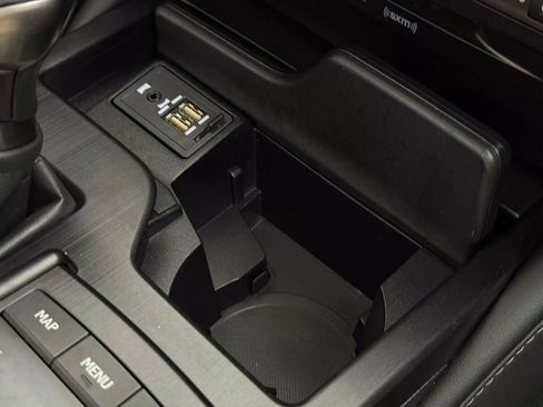 Used 2020 Lexus ES 350 w/ Premium Package image 42