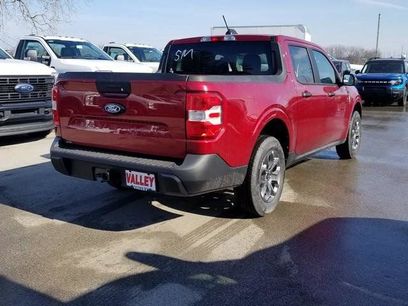 New 2026 Ford Maverick XLT w/ Equipment Group 301A