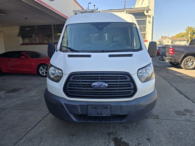 Used 2019 Ford Transit 250 148 Medium Roof RWD image 2