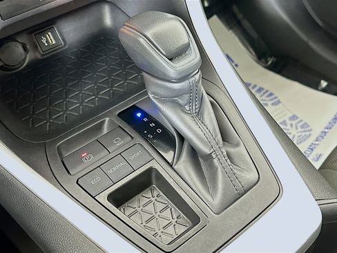 Used 2024 Toyota RAV4 XLE image 16