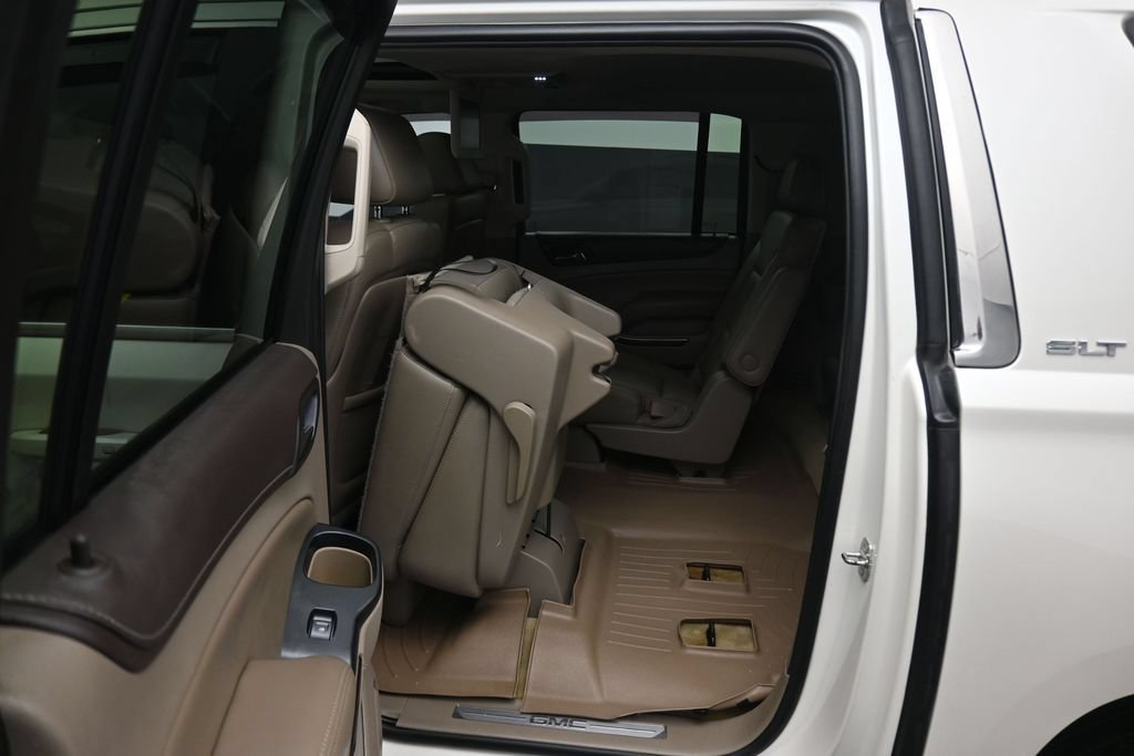 Used 2015 GMC Yukon XL SLT w/ Open Road Package AWD/4WD image 34