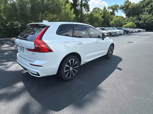 Certified 2023 Volvo XC60 B5 Ultimate w/ Protection Package Premier FWD image 16