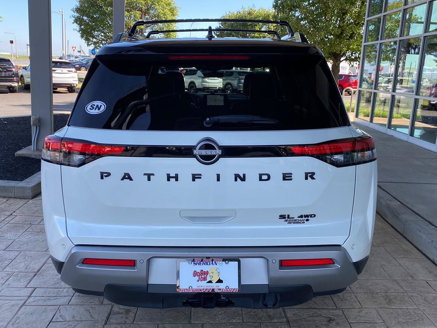 Certified 2024 Nissan Pathfinder SL w/ SL Premium Package AWD/4WD image 6