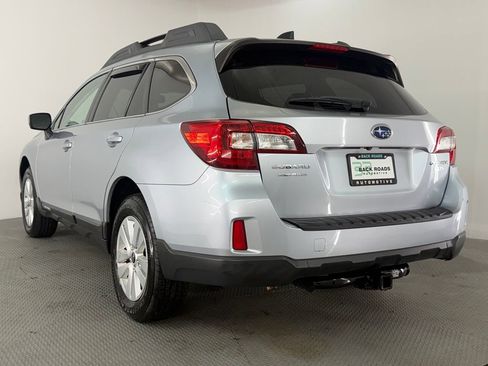 Used 2016 Subaru Outback 2.5i Premium AWD/4WD image 7