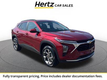 Used 2025 Chevrolet Trax LT