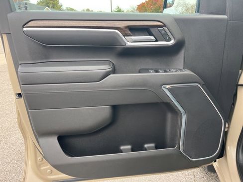 Used 2022 GMC Sierra 1500 Elevation image 26