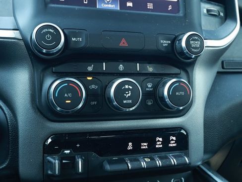Used 2022 RAM 1500 Big Horn RWD image 19