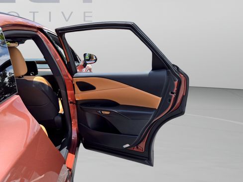 Certified 2025 Lexus RX 350 Premium w/ Accessory Package (Z1) FWD image 28