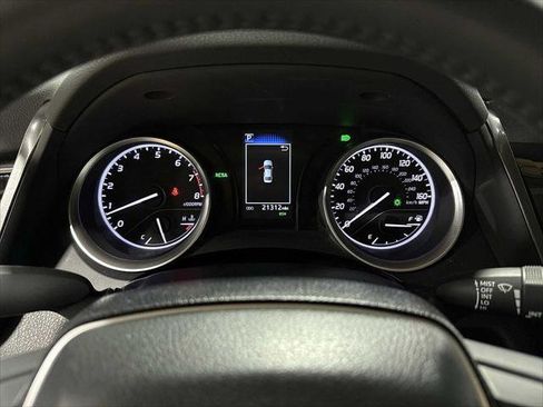 Certified 2023 Toyota Camry LE image 33