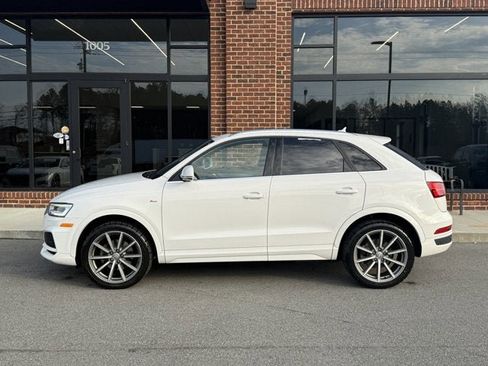 Used 2018 Audi Q3 2.0T Premium Plus w/ Premium Plus Package image 3