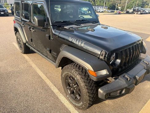 Used 2022 Jeep Wrangler Unlimited Sport AWD/4WD image 1