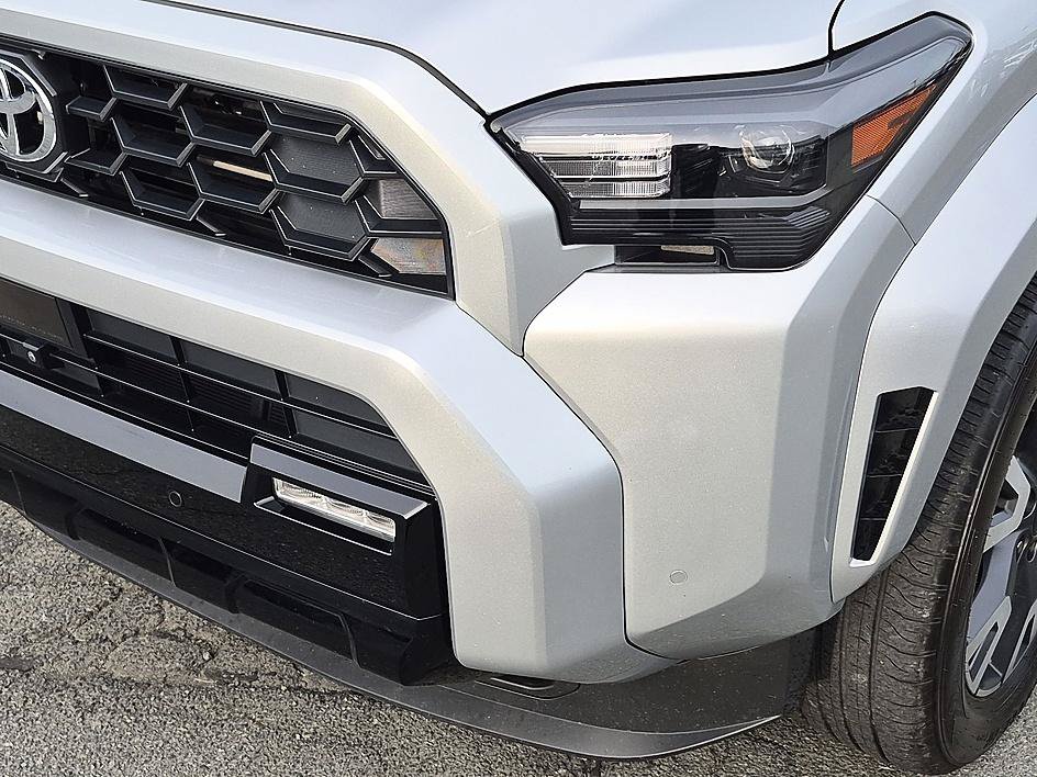 Used 2025 Toyota 4Runner TRD Sport Premium RWD image 9