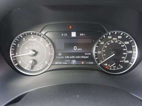 Used 2023 Nissan Armada Platinum w/ Captain's Chairs Package AWD/4WD image 7