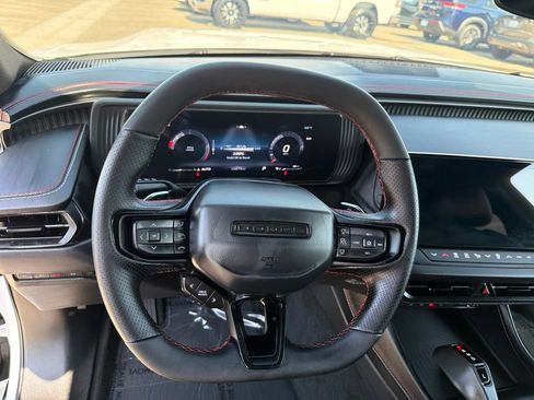 Used 2026 Dodge Charger Scat Pack w/ Blacktop Package AWD/4WD image 16